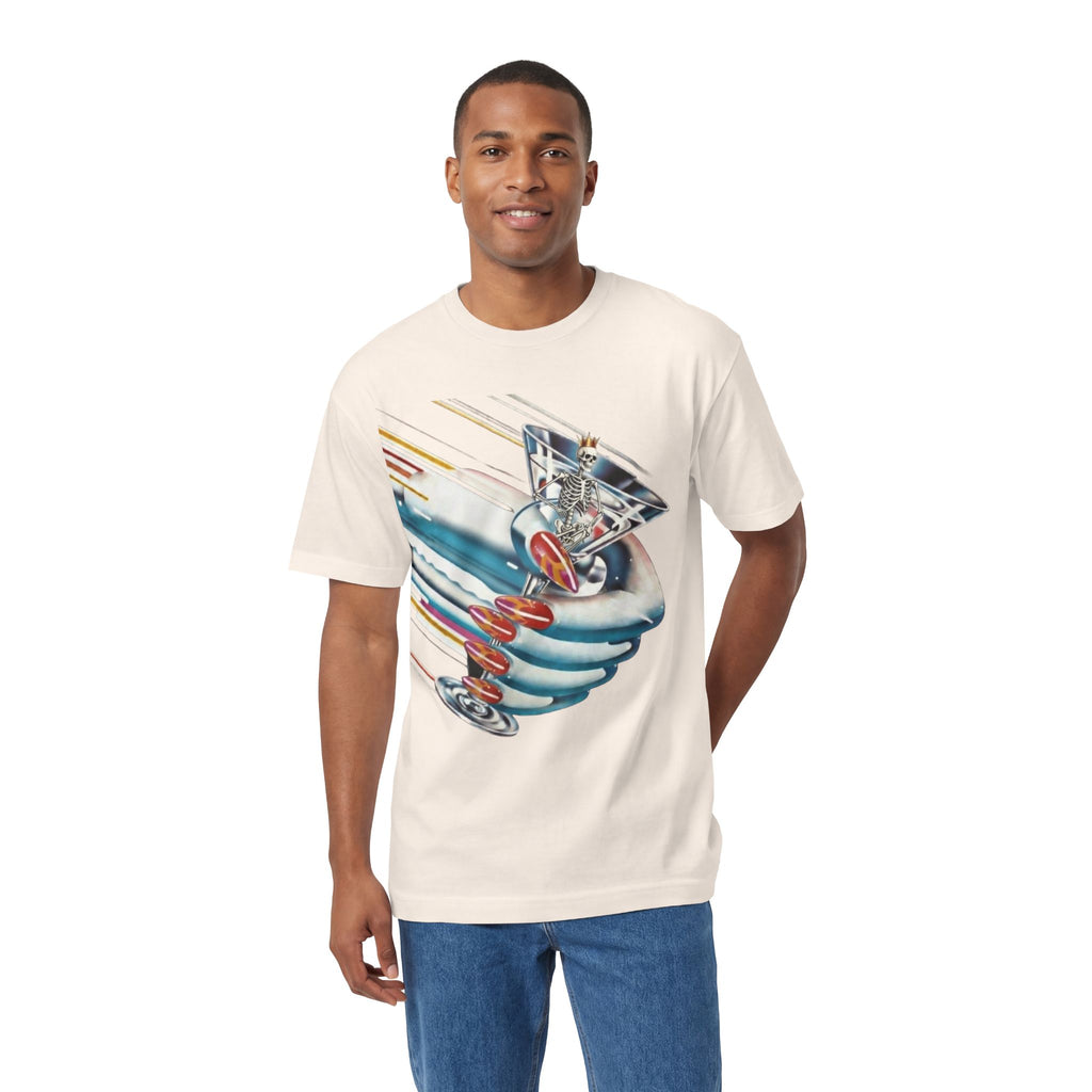 Light graphic T-shirt with short sleeves and crew neck on male model