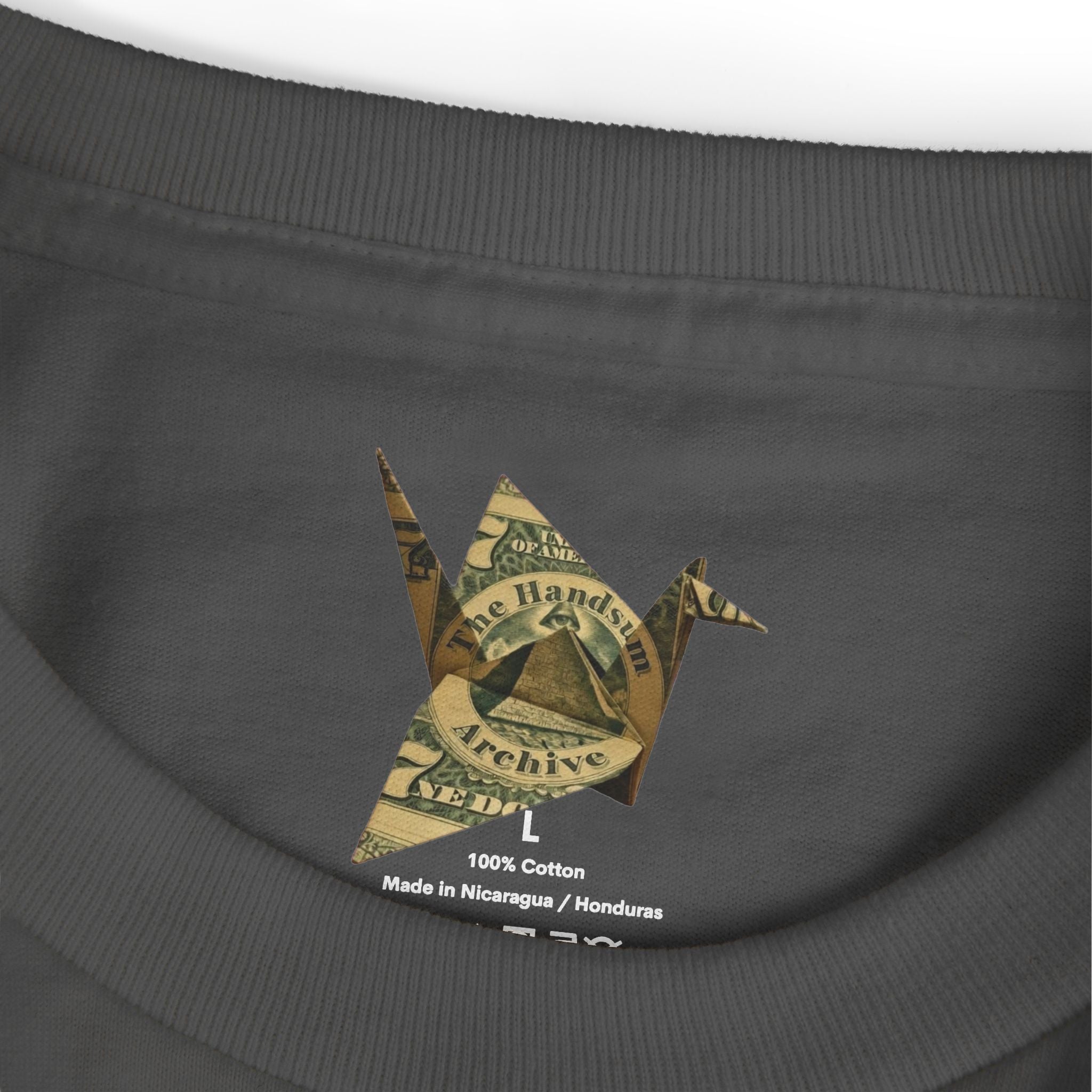 Dark gray T-shirt with 100% cotton label at neckline