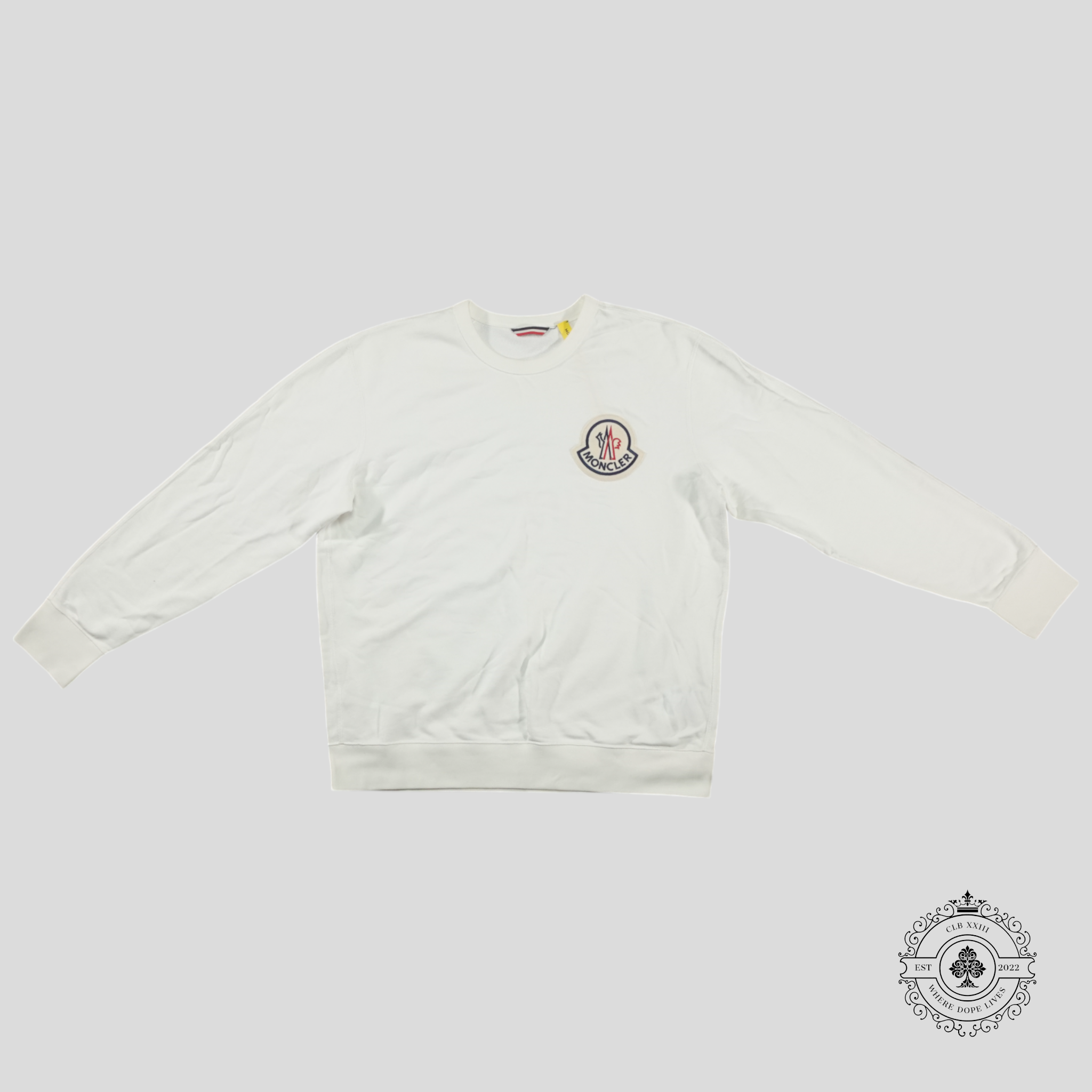 White Moncler logo patch crewneck sweatshirt with long sleeves